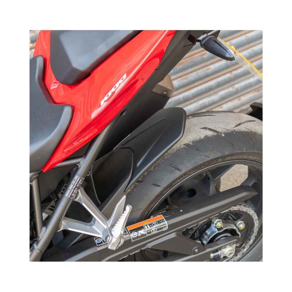 Puig Удължение за заден калник Honda CB1000 Hornet / SP 2025 - изглед 2 - BobiMX.com Puig Удължение за заден калник Honda CB1000 Hornet / SP 2025 - изглед 2