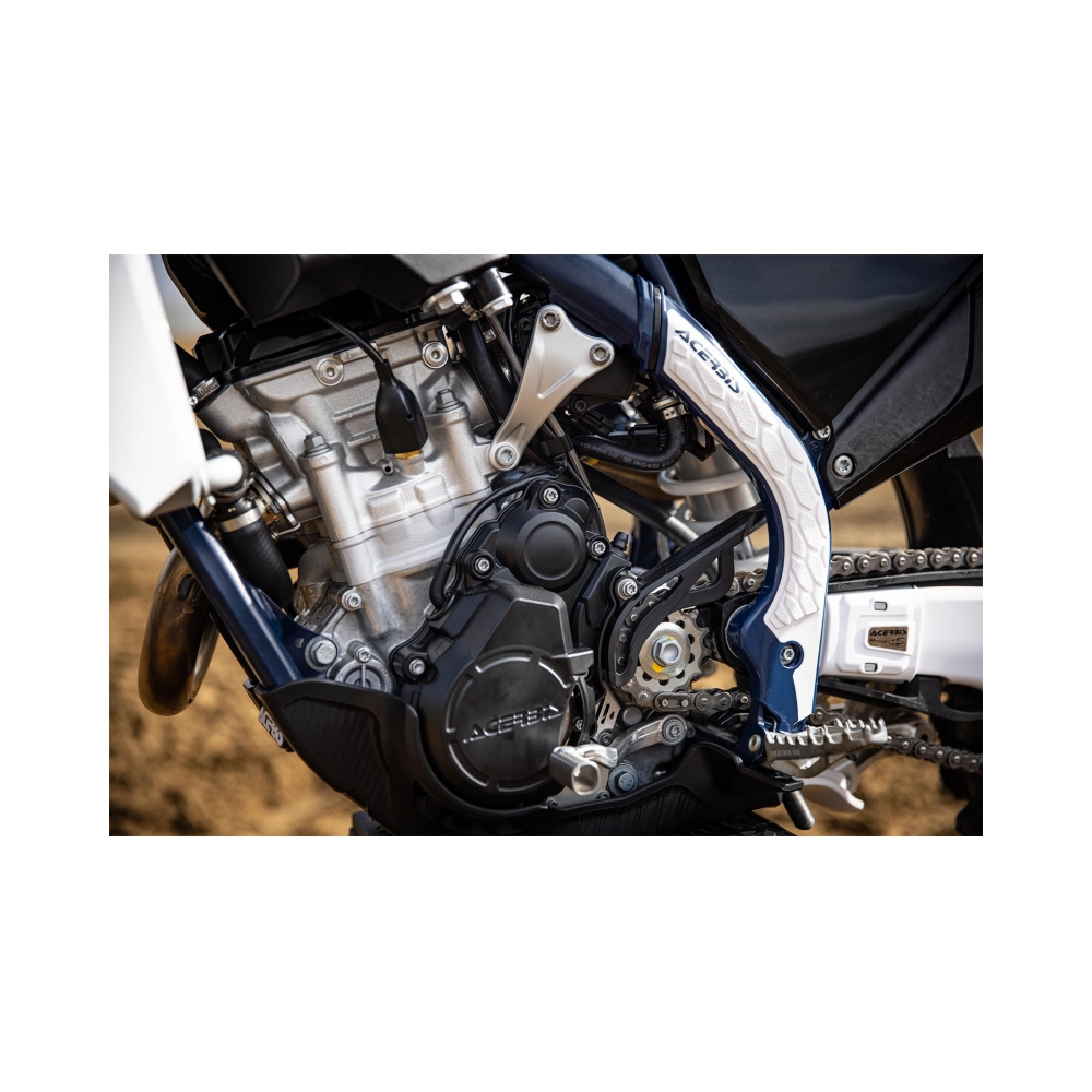 Acerbis Протектор за рама X-Grip Husqvarna FC 19-22, FE/TE 20-23 Gas Gas 21-23 Бял - изглед 3