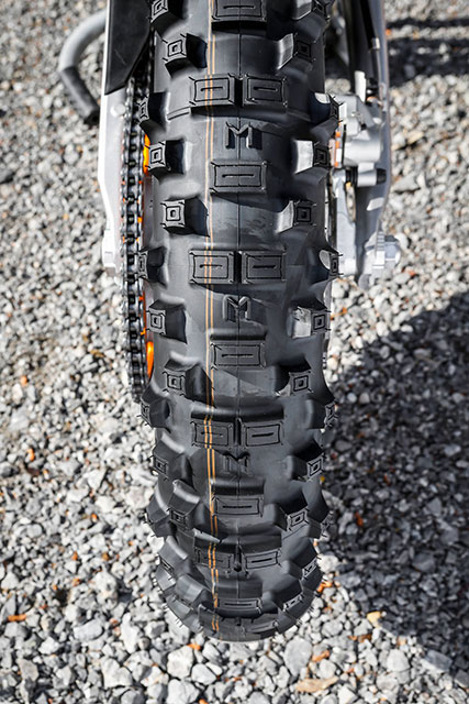 Pneu Mitas TF SC 140/60-14 64S TL - Pneu été Pour Scooter, Moto Légère - Adhérence Et Durabilité